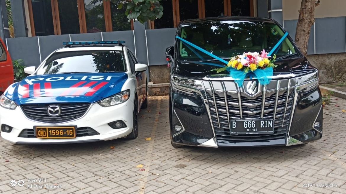 ALPHARD JKT-BANDUNG-BALI